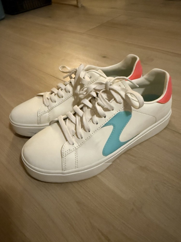 Sketchers Sneakers Neon White Casual Shoe Size 8