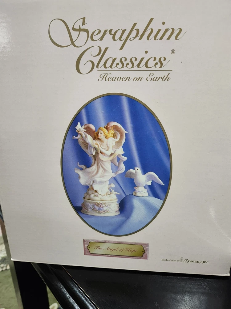 Seraphim Classics Angel of Love #84408