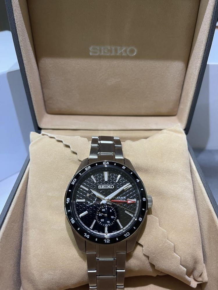 Seiko SARF005 Black Dial Men's Watch Ref 746315
