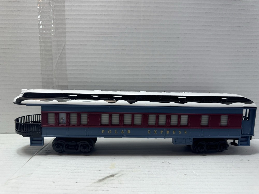 Lionel O Gauge Polar Express Observation Car with Snow Roof