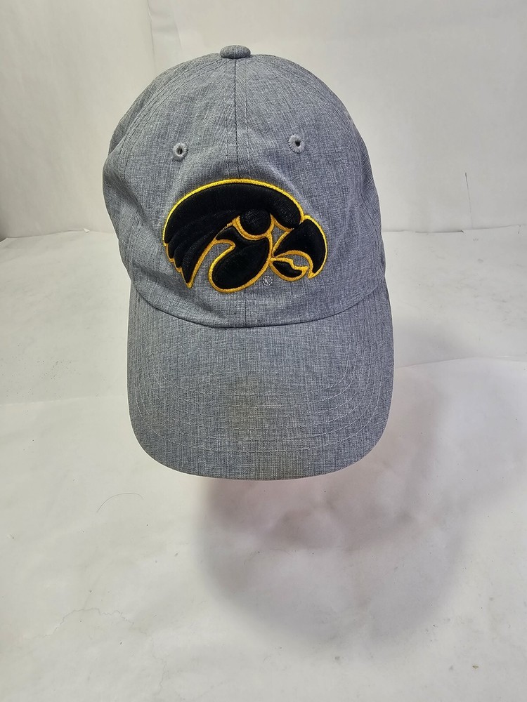 Iowa Hawkeyes Captivating Headwear Strapback College Football Hat Cap