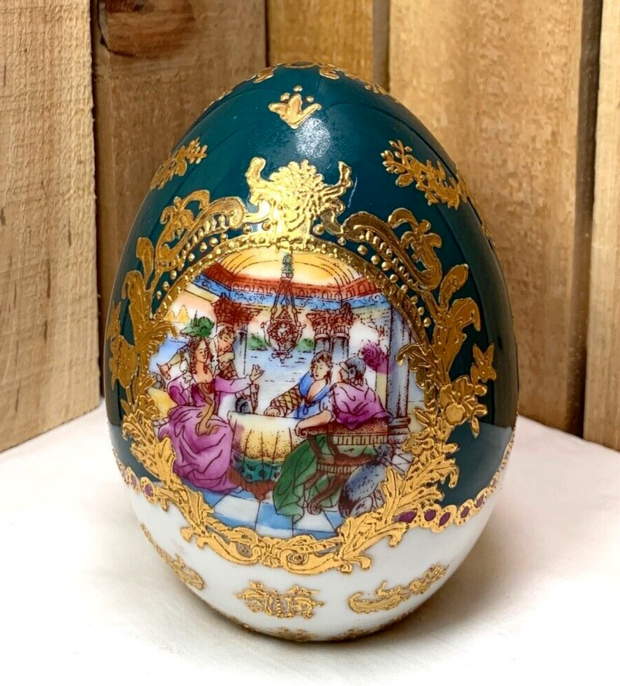 Fine Porcelain Green and Gold Egg Victorian Scene Vintage 4 1/2