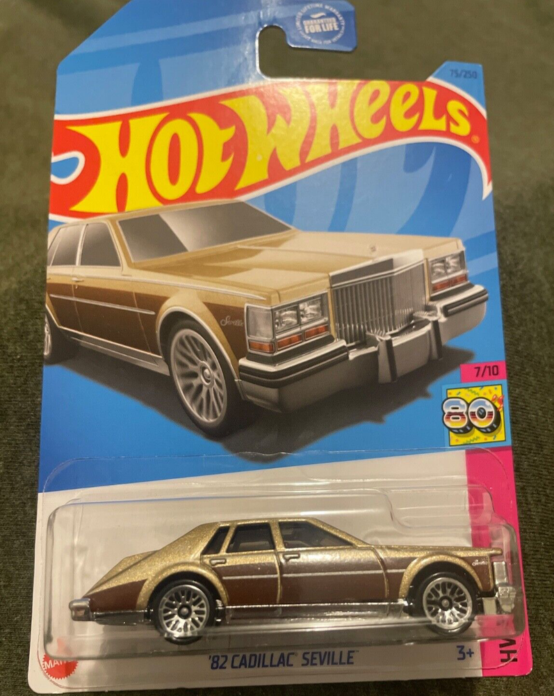 Hot Wheels  1982 Cadillac Seville # 7/10  2022 HW The 80's /Malaysia