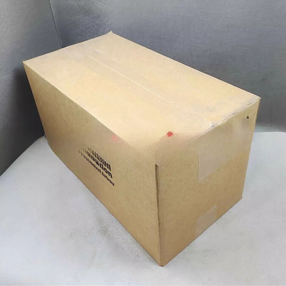 MPL-B580J-SK74AA Servo Motor Factory Sealed by FAST Shipping US Free Tax