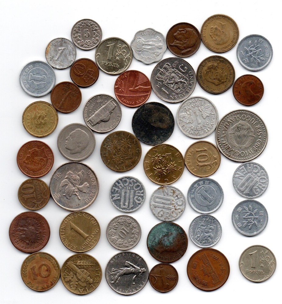 42 x WORLD COINS COLLECTION   SEE SCAN    (C1/2)