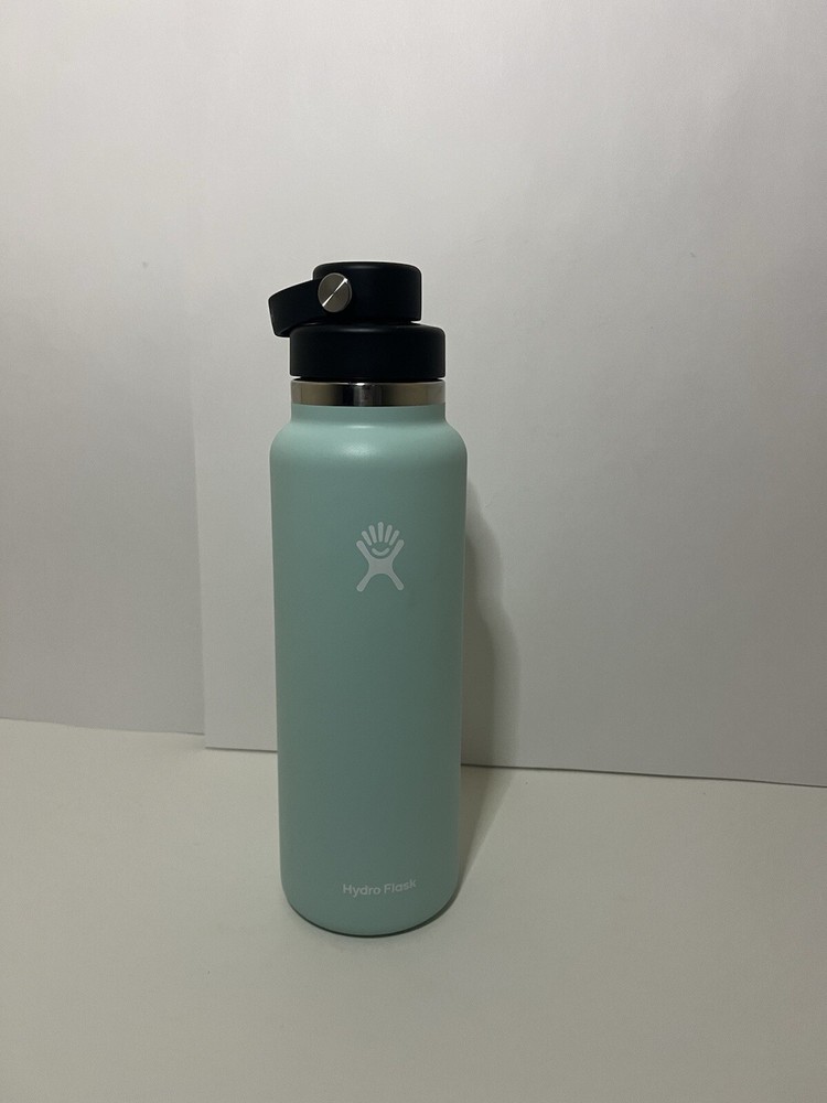 Hydro Flask 24 oz. Wide Mouth Bottle with Flex Chug Cap BRAND Color Dew