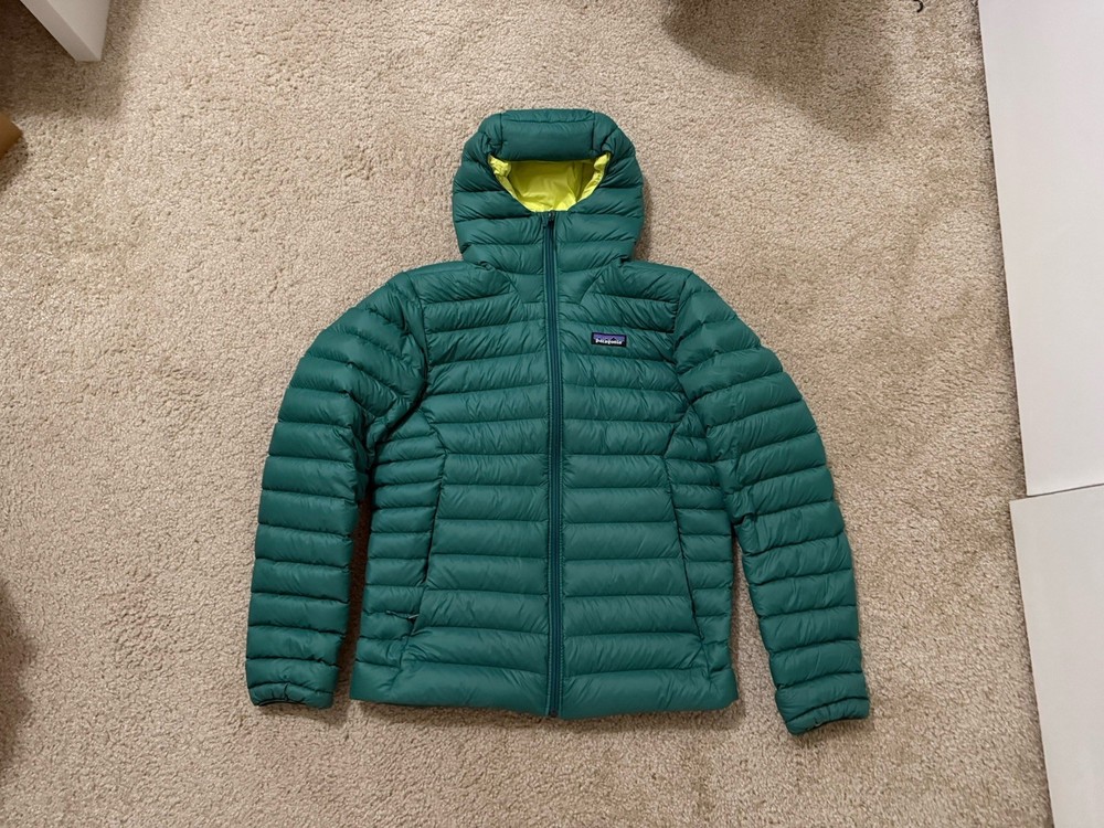 Patagonia Mens Down Sweater Hoody Jacket Small Conifer Green