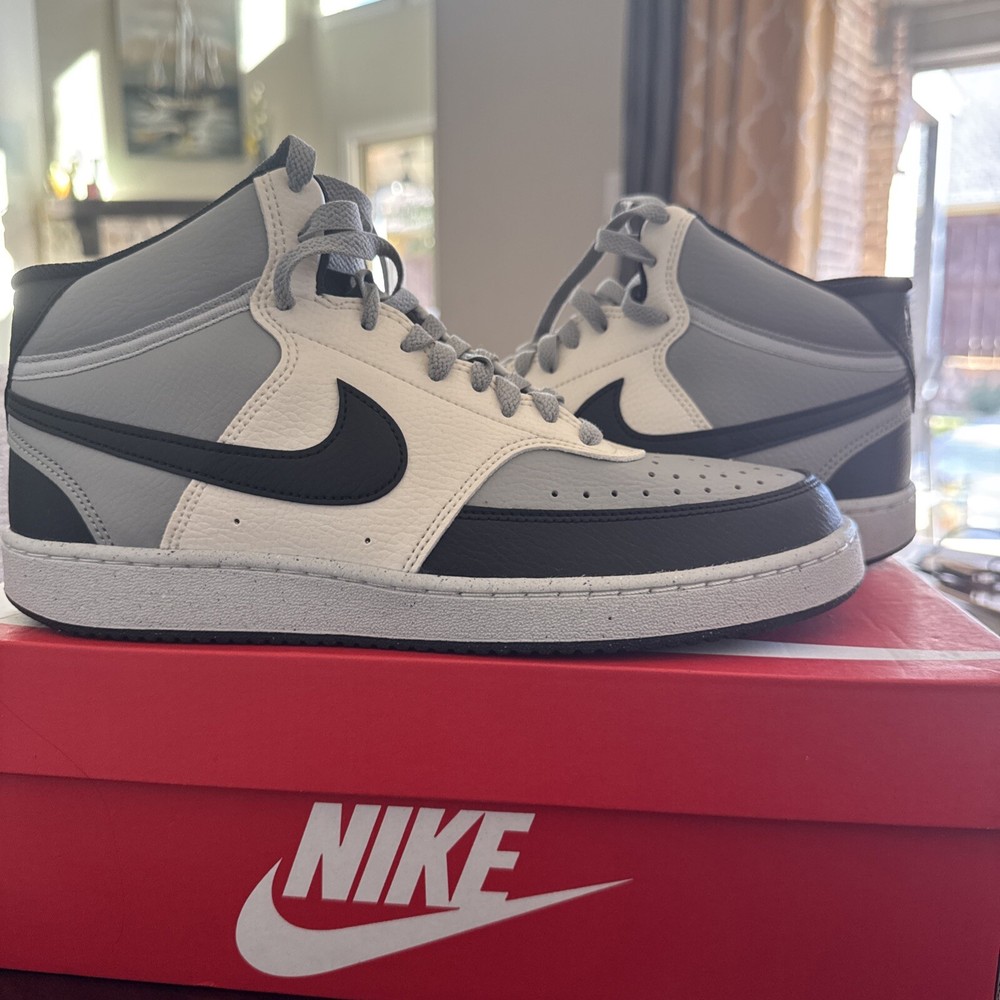 Gray Court Vision-8.5 *NIKE* sneakers