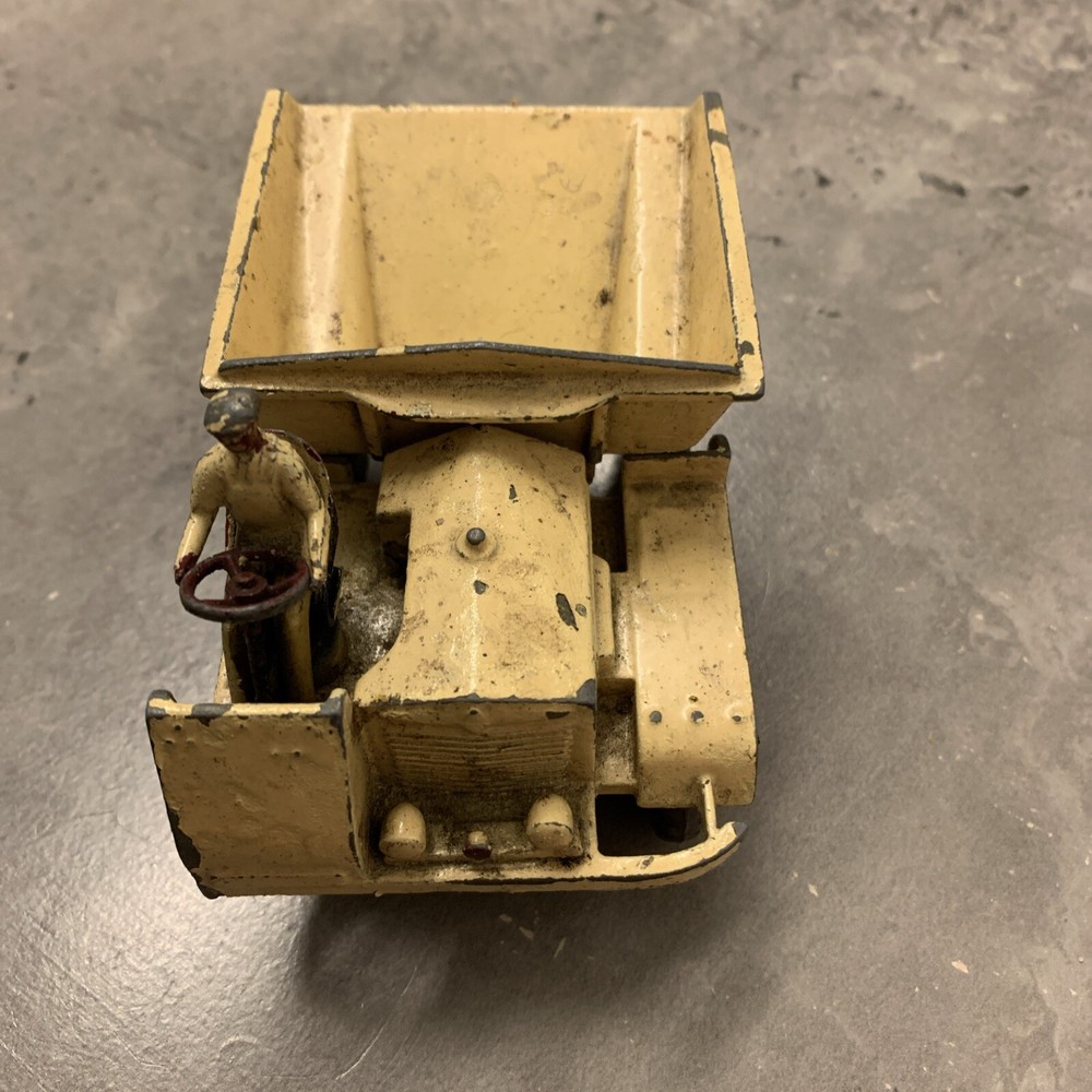 Vintage Dinky Supertoys 562 Muir-Hill Dumper Truck