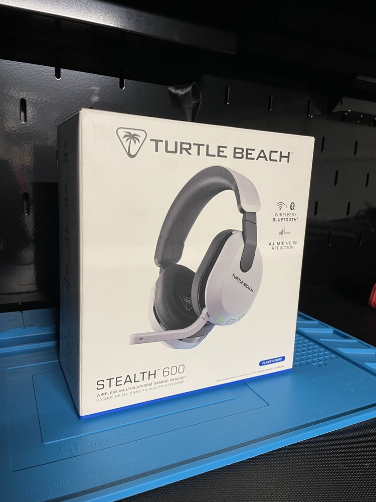 Turtle Beach Stealth 600 Gen 3 Wireless PS5 Gaming Headset in White