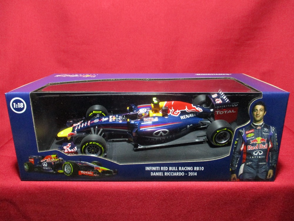 1:18 Scale Daniel Ricciardo 2014 Infiniti Red Bull Racing RB10 F1 Diecast Model