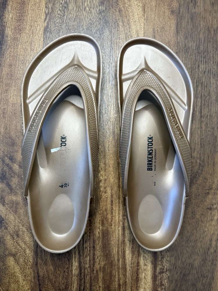 Birkenstock Honolulu EVA Sandals Mens 12 (45) Copper Thong Flip Flops Slides