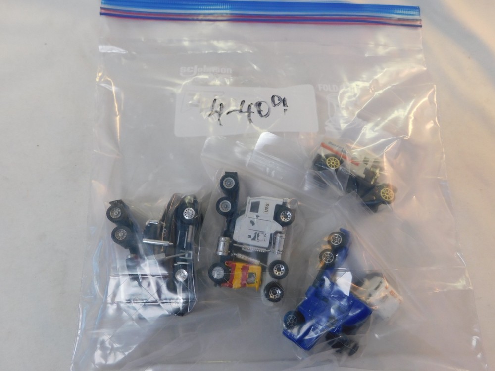 Grab Bag HO Scale Cars Lot# 4-409, 7 Pieces