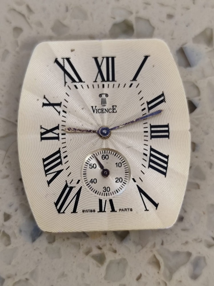 Vintage  Vicence Milor Watch Mad in Italy Part MOVEMENT With Dial not work used