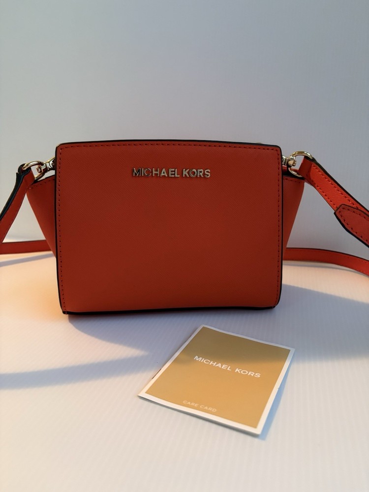 Michael Kors Selma Mini Messenger Leather Crossbody Bag Clementine EUC