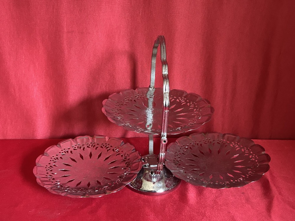 Vintage Chrome 3-Tier Folding Cake Stand 10 Inch Oyster Shell Design B2