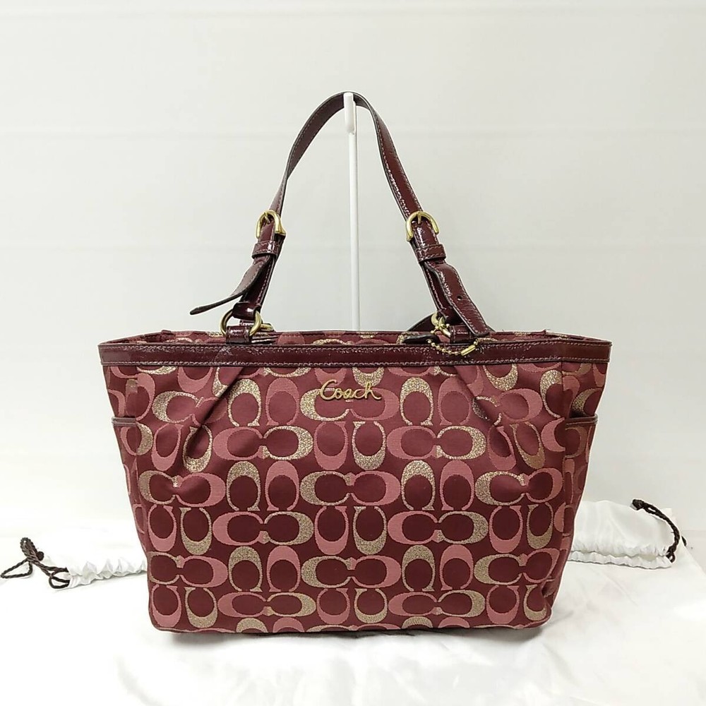 Coach Signature Tote Bag in Bordeaux - Stylish 71B125 Design  