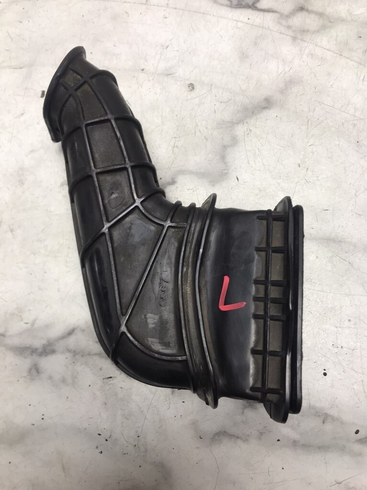04 Kawasaki ZX10 R 1000 ZX1000 Ninja Left Side Airbox Air Box Tube Duct