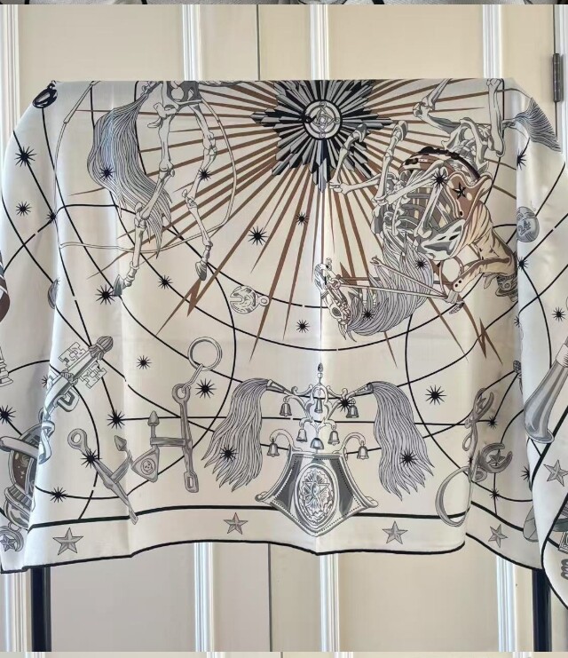 New Spring 2025 Boutique 30% Silk & 70% Wool Two-sided Printing Large Scarf 53‘