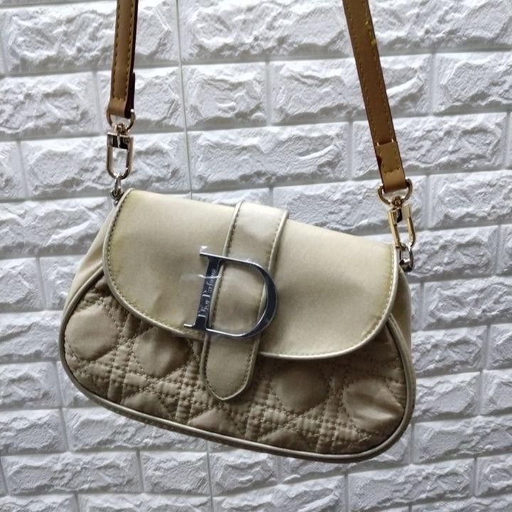 Dior Beige Nylon Shoulder Bag Authentic F06221930