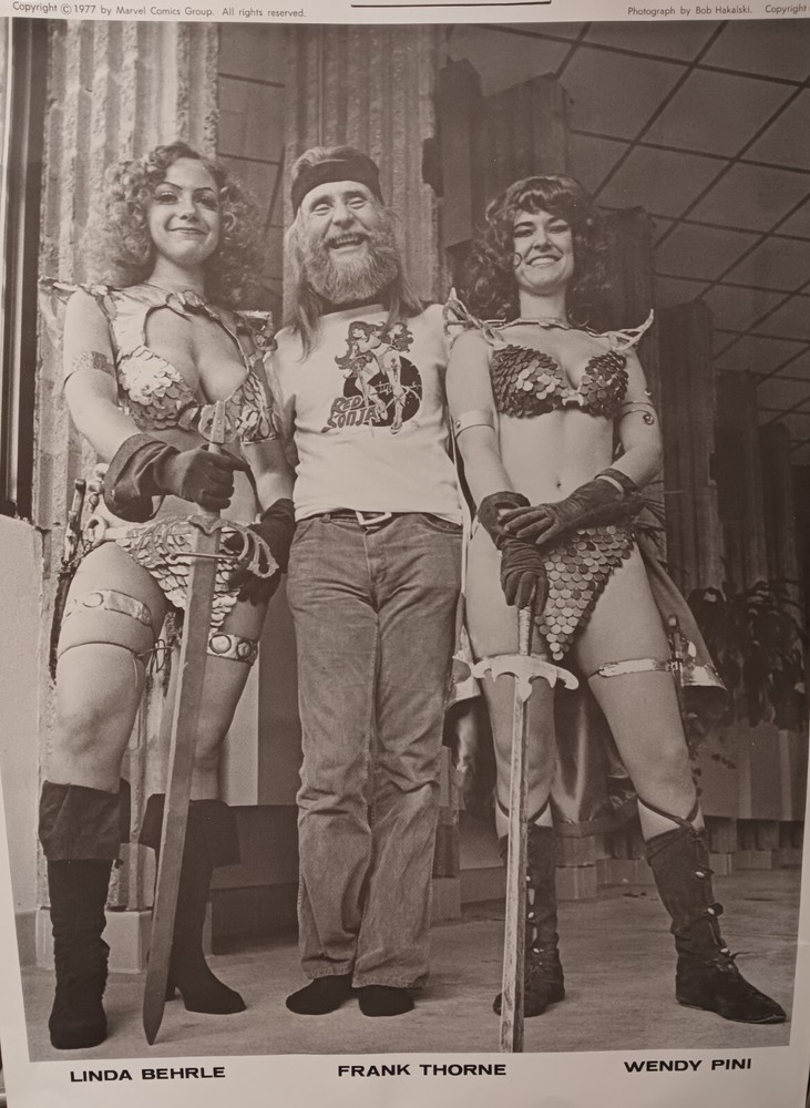 Rare 1977  Frank Thorne w/Red Sonja models, Marvel.Black and White, glossy.