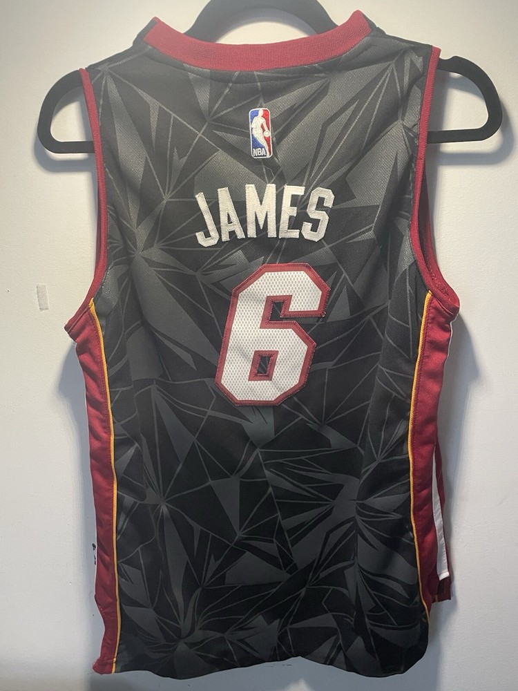 Adidas NBA Miami Heat Lebron James Limited Edition Basketball Jersey Kids L