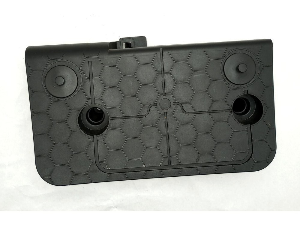 Alfa Romeo Giulia 17-24 Right Front Floor Fuse Box Cover Black  