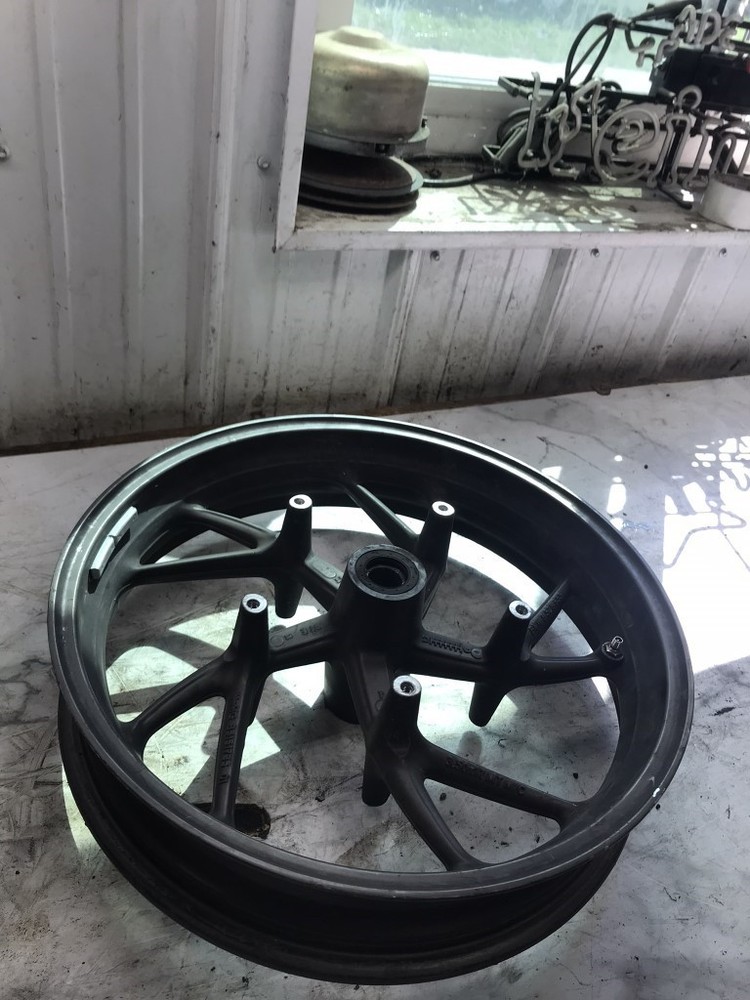 13 BMW K1600 K 1600 GT Front Rim Wheel Straight