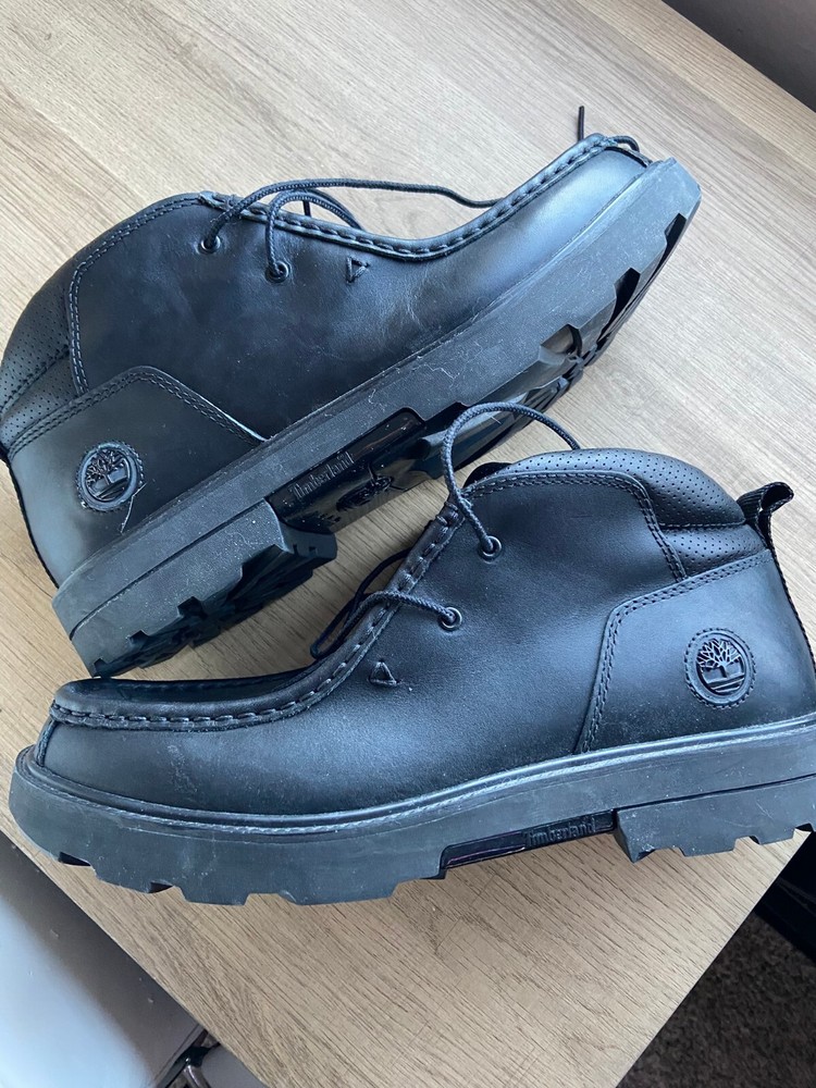 Timberland Mens 10 Black Rugged Chukka Boots Chunky Lace Up Street Style 41050