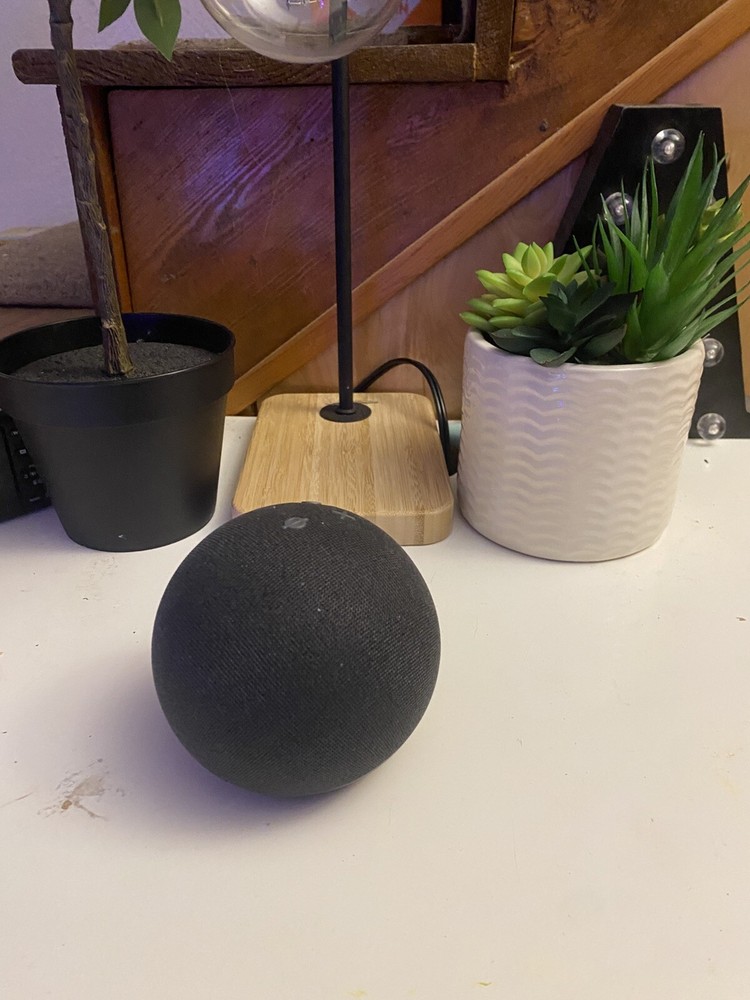 Amazon Echo Dot (4th Gen.) Smart Speaker - Charcoal