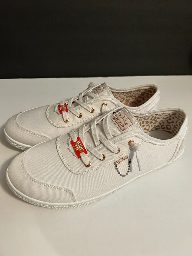 Skechers Bobs Womens Memory Foam White Tennis Shoes Size 11 NWT
