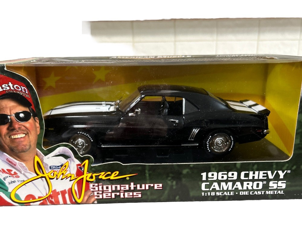American Muscle John Force Signature Series 1969 Chevy Camaro Die Cast 1:18