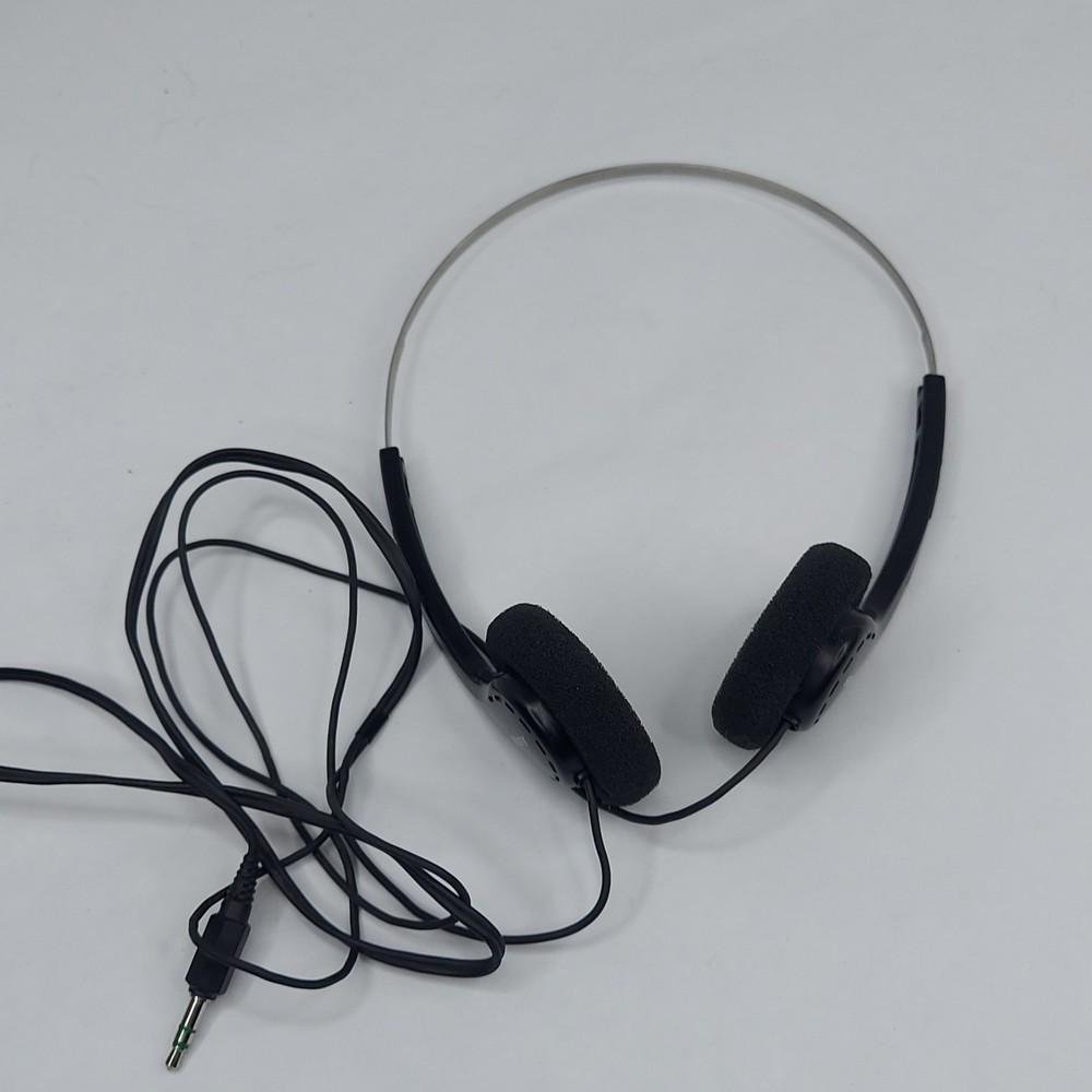 Vintage Retro Sony MDR-006 Foam Pad Walkman Over Ear Headphones 36