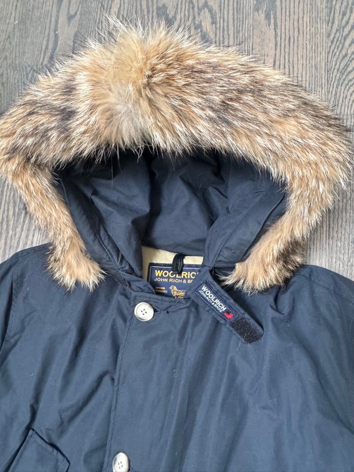 Woolrich Arctic Down Parka classic relax NAVY  made in Canada XL MSRP 945$