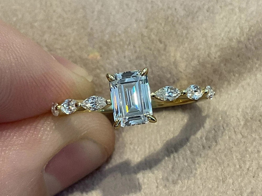 2.55 Ct Emerald Aquamarine Solitaire Wedding Ring 14K Yellow Gold