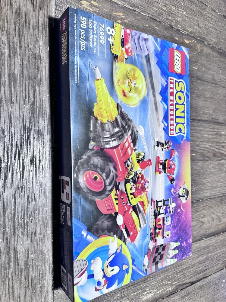 LEGO Sonic the Hedgehog Super Sonic vs. Egg Drillster 76999