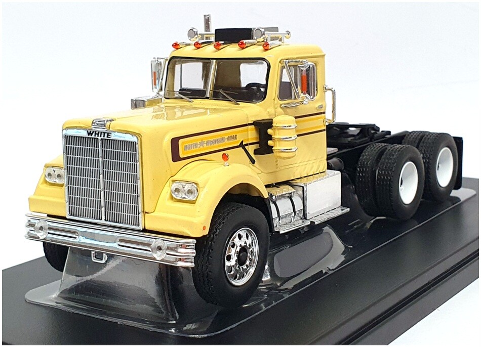 Ixo 1/43 Scale TR161.22 - 1970 White Western Star 4864 Truck - Pale Yellow