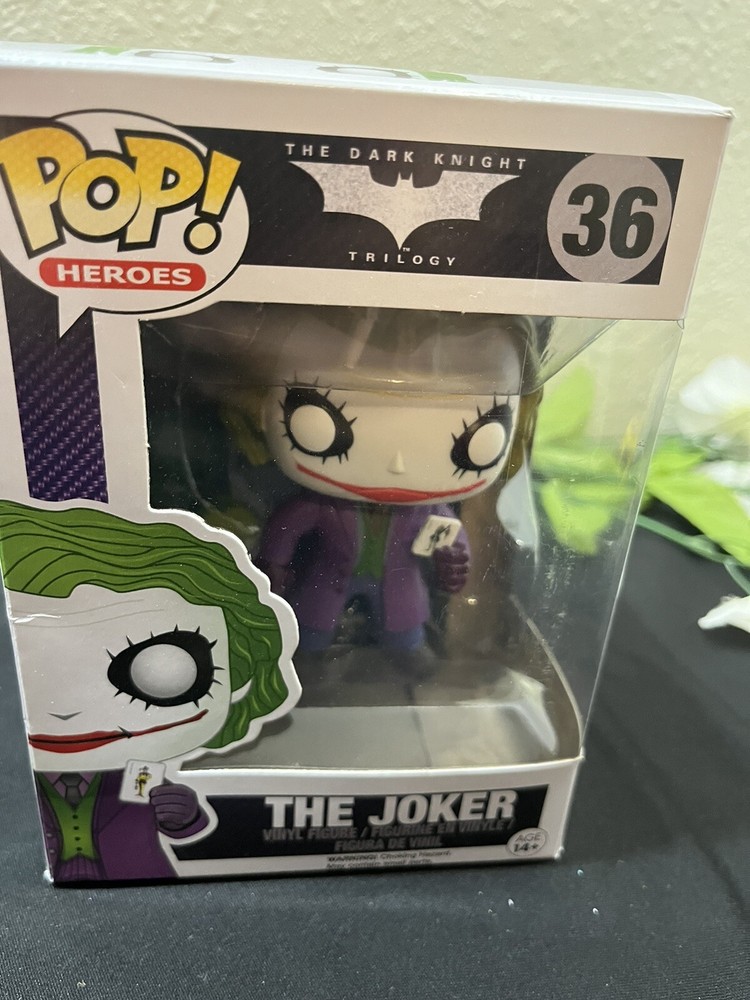 Funko POP The Joker Dark Knight Vinyl Figure #36 Heath Ledger Batman