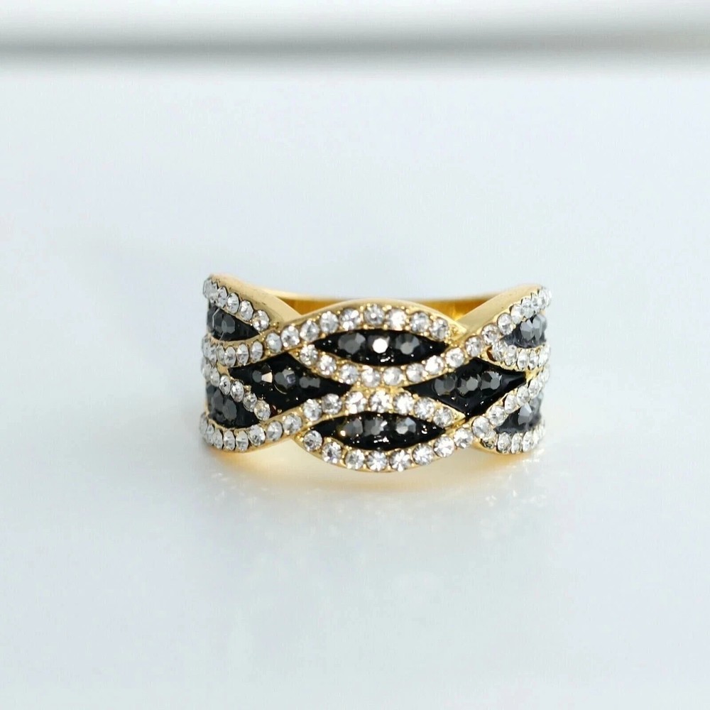 1.50Ct Round Cut Simulated Black Diamond Wedding Ring In 14k Yellow Gold Plated
