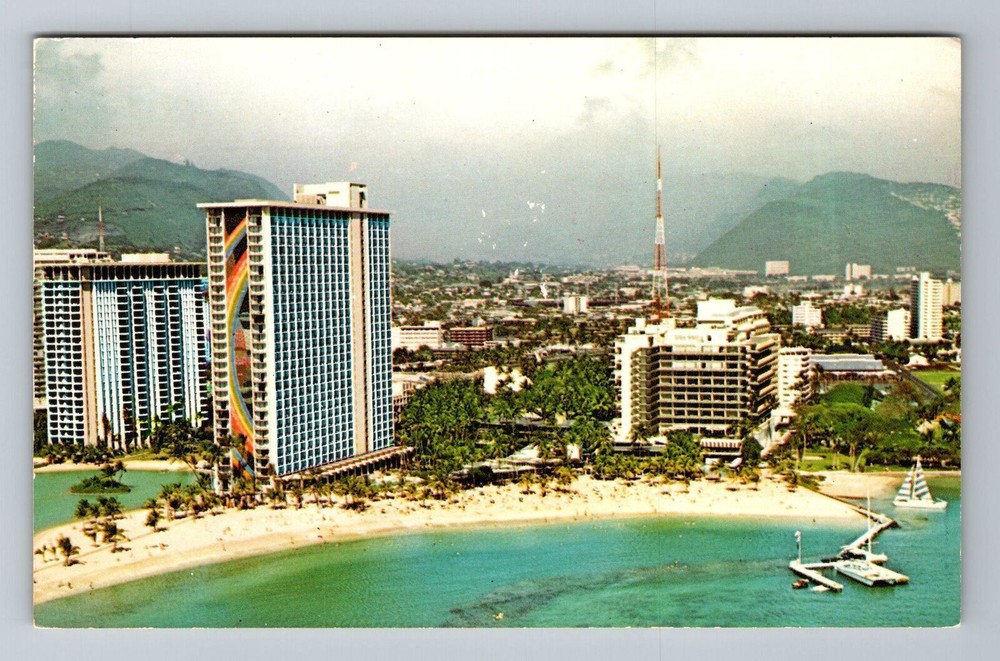 Waikiki HI-Hawaii, Hilton Hawaii Village, Waikiki Beach, Vintage Postcard