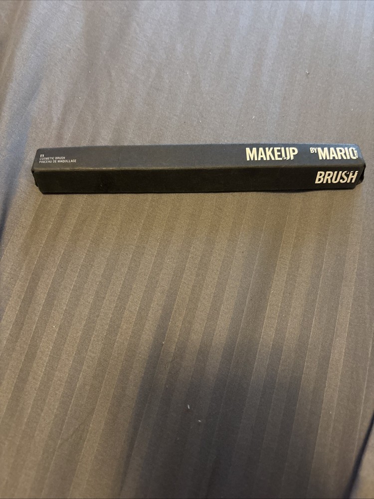 Makeup By Mario E5 Detailed Eyeshadow Brush 100% Authentic New