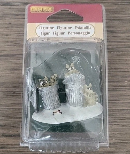 TRASH BANDITS Lemax Retired Figurine Display 42878 New In Box NIB