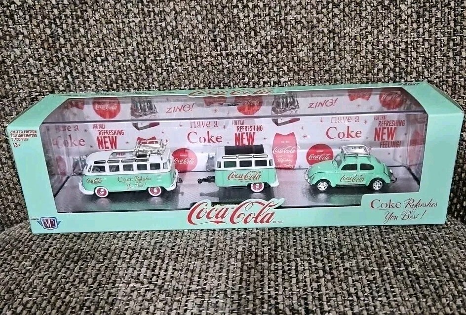M2 Machines Coca-Cola 1959 VW Microbus Deluxe & 1953 VW Beetle Deluxe 1:64 New