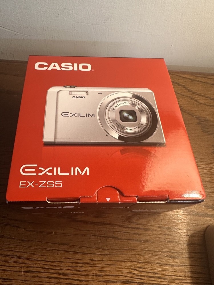 CASIO EXILIM EX-ZS5 DEGITAL CANERA ; Sold AS IS
