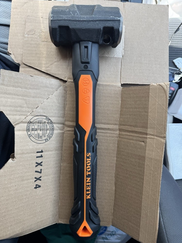 6LB Klein Tools Sledge Hammer with Durable Fiberglass Handle