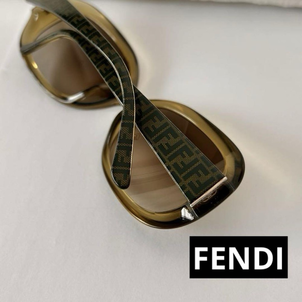 FENDI FS5140 Unisex Olive Green Sunglasses for Men and Women