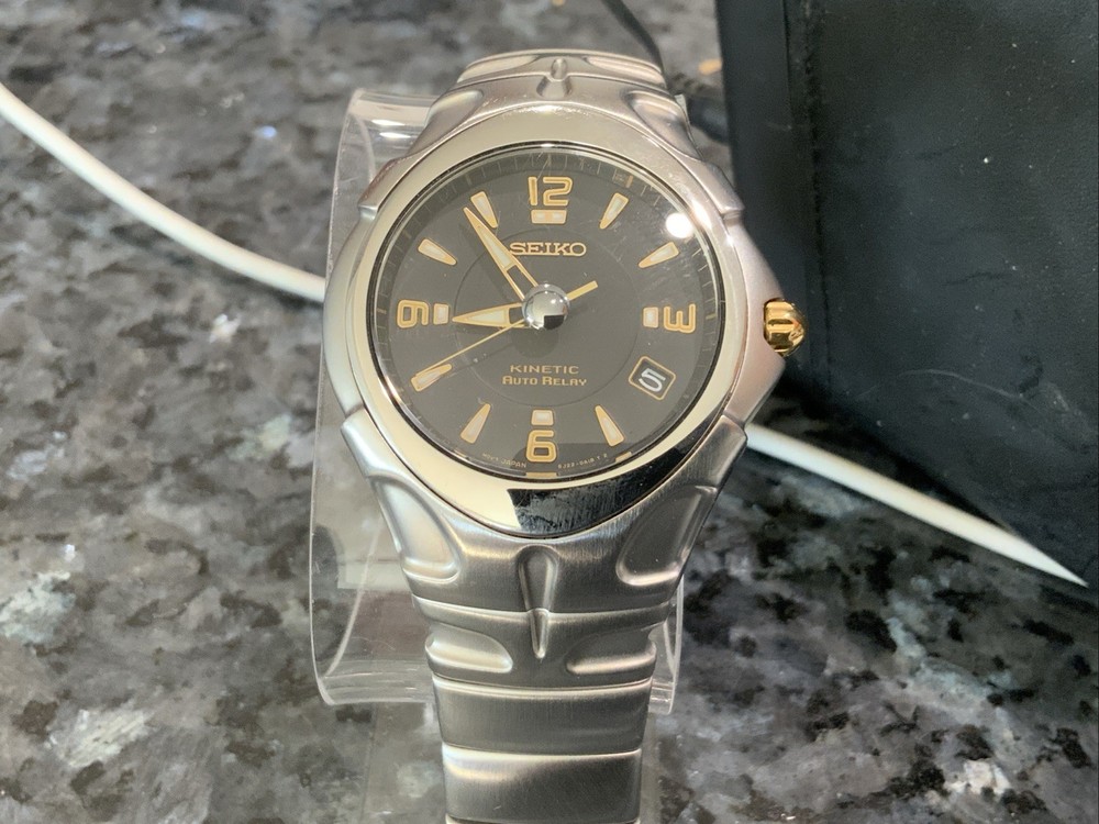 Seiko Kinetic Men's Black Watch - SMY091