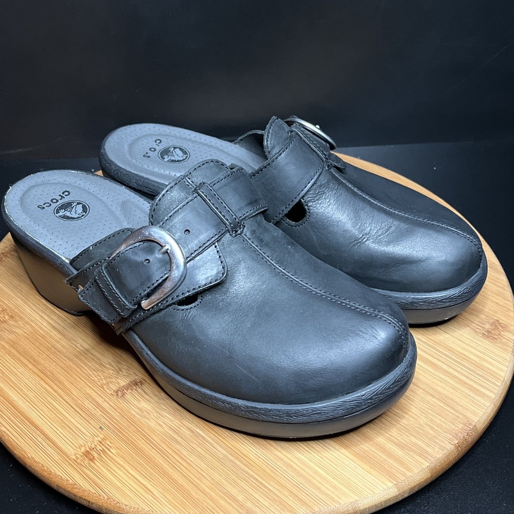 Crocs Leather Upper Black Slip On Business Casual Clogs Women 8 15513 Mary Janes