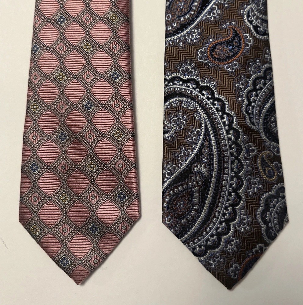 Jos A Bank Silk Tie Lot of 2 Heritage & Reserve Pink Geometric Paisley 3x59
