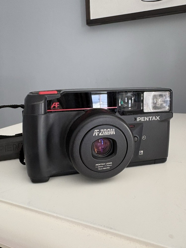 Pentax Zoom Macro  70-S Point and Shoot 35mm Film Camera, IQZoom Tested Works